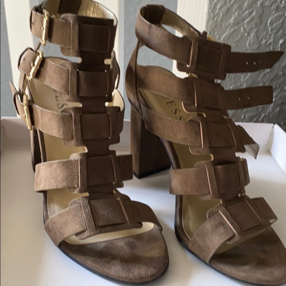 Guess Block Heel - image 2